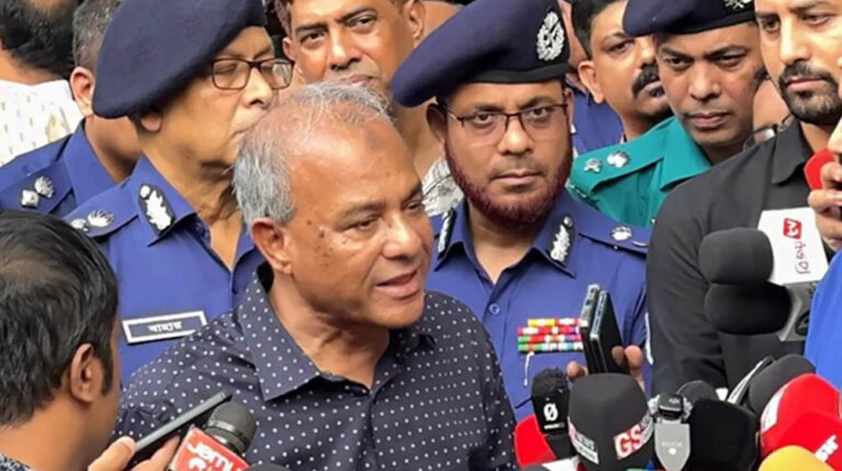 খাগড়াছড়িতে অস্থিতিশীল পরিস্থিতি তৈরির চেষ্টা করছে একটি মহল: স্বরাষ্ট্র উপদেষ্টা