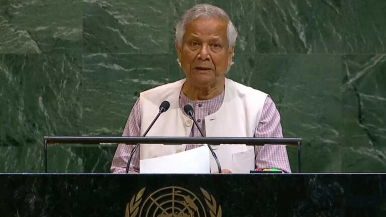 রোহিঙ্গা সংকট সমাধানে সাত দফা প্রস্তাব প্রধান উপদেষ্টা ইউনূসের