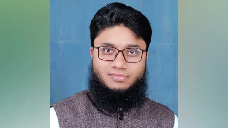 বিদেশ থেকে ফিরেই গ্রেপ্তার ফরিদগঞ্জ যুবলীগ আহ্বায়ক