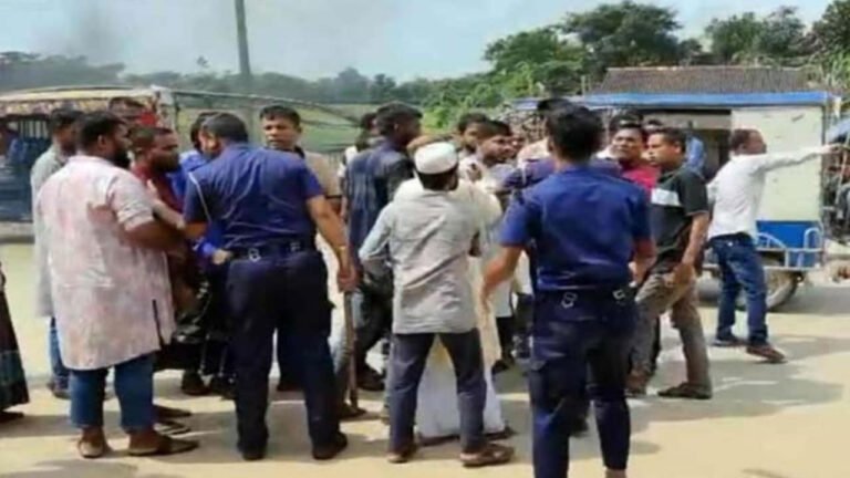 সিলেটে পুলিশের ওপর ট্রাক শ্রমিকদের হামলা, ৫ পুলিশ সদস্য আহত