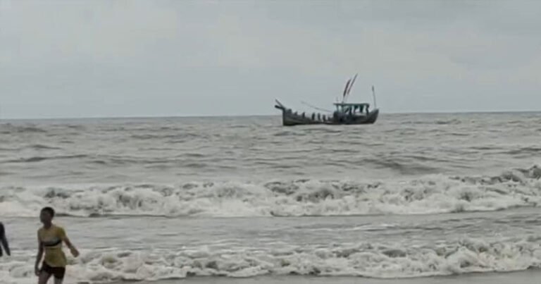 নিখোঁজের ৮ দিন পর সুন্দরবন থেকে ফিরলেন পটুয়াখালীর ৫ জেলে