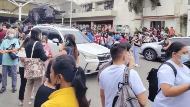 ফিলিপাইনে ৭.৪ মাত্রার শক্তিশালী ভূমিকম্প, জারি হলো ‘ধ্বংসাত্মক সুনামি’ সতর্কতা