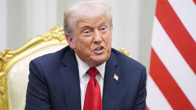 মৃত জিম্মিদের মরদেহের জন্য যুদ্ধবিরতির ‘দ্বিতীয় পর্ব’ ঘোষণা ট্রাম্পের