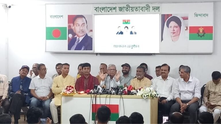 ‘বাংলাদেশি জাতীয়তাবাদে’ সবাইকে নিয়ে এগিয়ে যেতে চায় বিএনপি: মির্জা ফখরুল