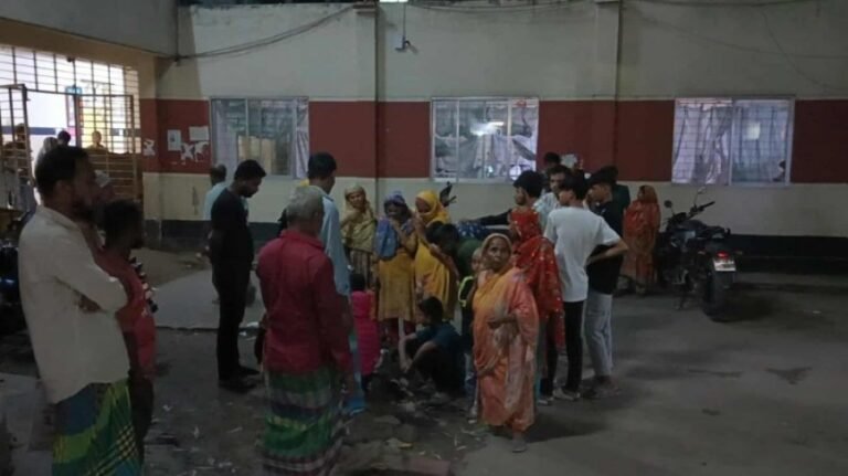 নারায়ণগঞ্জে ধর্ষণের অভিযোগ তুলে নিরাপত্তাকর্মীকে পিটিয়ে হত্যা