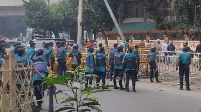 জাতীয়করণসহ ৫ দফা দাবিতে আন্দোলনরত ইবতেদায়ী শিক্ষকদের প্রতিনিধি দল শিক্ষা মন্ত্রণালয়ে