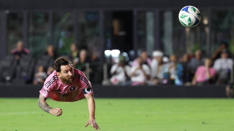 মেসির জোড়া গোল: উড়ন্ত হেডে শুরু করে ন্যাশভিলেকে হারাল ইন্টার মায়ামি