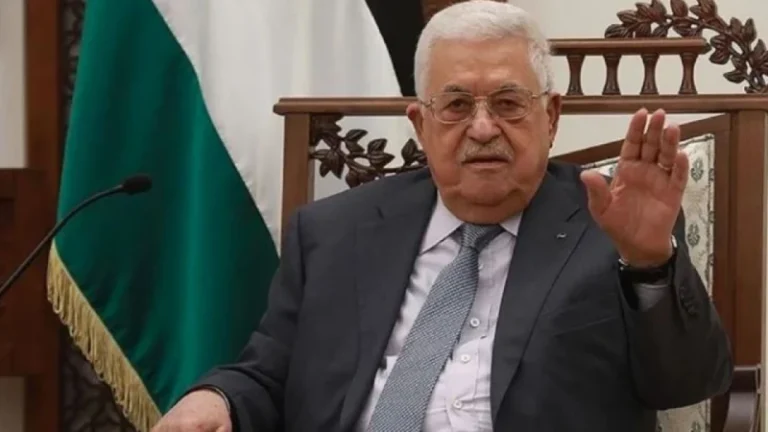 মাহমুদ আব্বাসের উত্তরসূরি ঘোষণা: ফিলিস্তিনের অস্থায়ী প্রেসিডেন্ট হচ্ছেন হুসেইন আল-শেখ