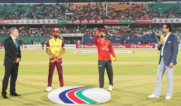 টস হেরে ফিল্ডিংয়ে বাংলাদেশ, একাদশে এক পরিবর্তন