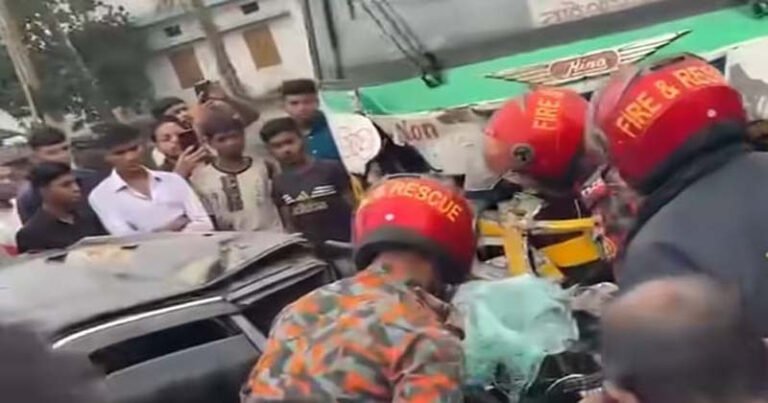 সিলেটে বাস-প্রাইভেট কারের মুখোমুখি সংঘর্ষে বাবা-মেয়েসহ দুইজন নিহত, আহত ৪