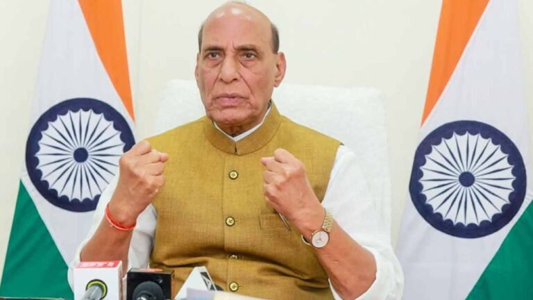 ‘বাংলাদেশের সঙ্গে উত্তেজনা চায় না ভারত’: রাজনাথ সিং