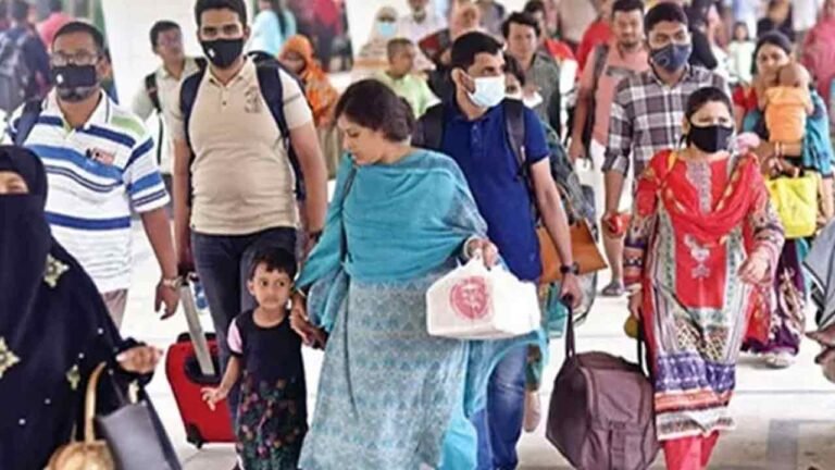 চলতি বছরের শেষে মিলবে টানা তিন দিনের ছুটি