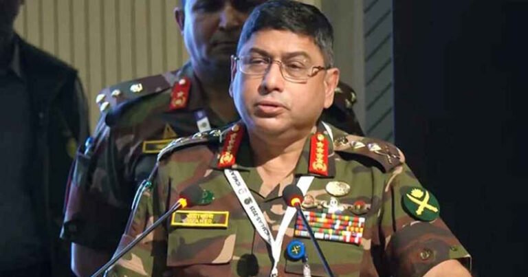 নারীদের বাদ দিয়ে দেশের উন্নয়ন সম্ভব নয়: সেনাপ্রধান