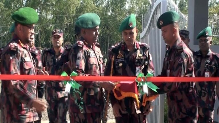 সীমান্ত সুরক্ষায় লালমনিরহাটে বিজিবির নতুন ক্যাম্প উদ্বোধন