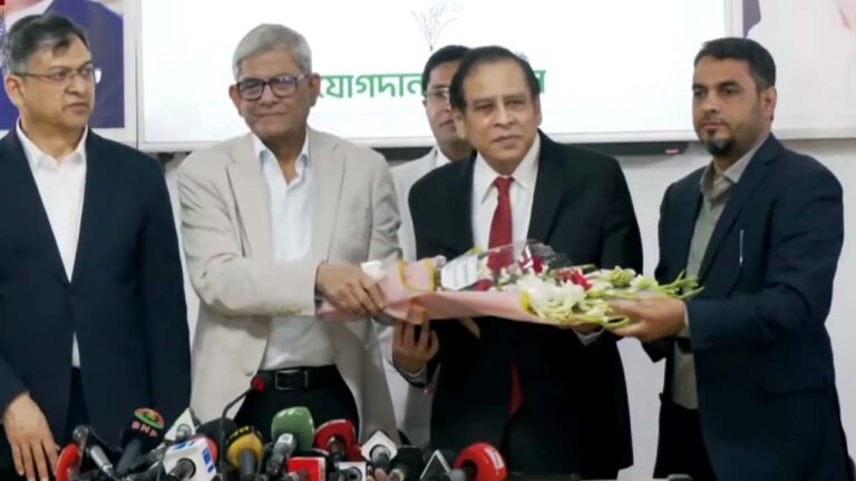 বিএনপিতে আনুষ্ঠানিক যোগ দিলেন রেজা কিবরিয়া