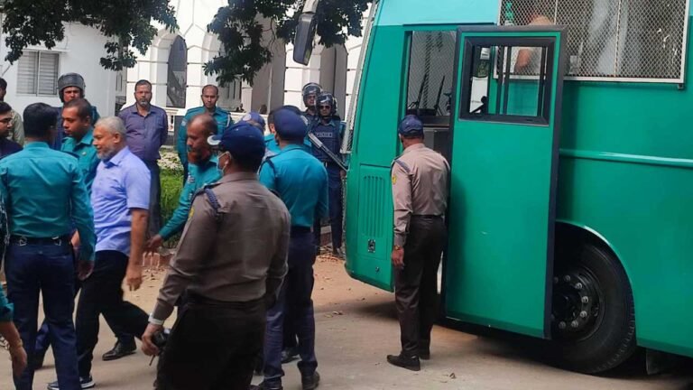 গুম-নির্যাতন মামলায় ১০ সেনা কর্মকর্তাকে আনা হলো ট্রাইব্যুনালে