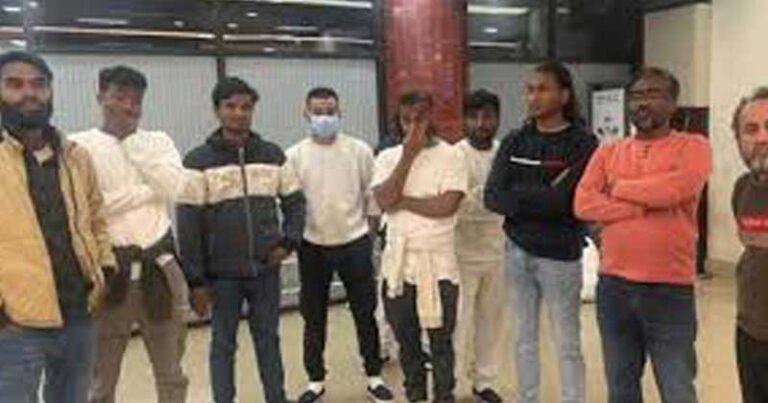 যুক্তরাষ্ট্র থেকে আরও ৩১ বাংলাদেশি দেশে ফেরত