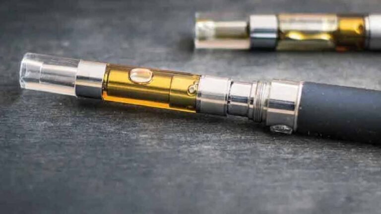 দেশে প্রথমবার নতুন মাদক ‘এমডিএমবি’র বড় চালান জব্দ, চক্রের সবাই গ্রেপ্তার