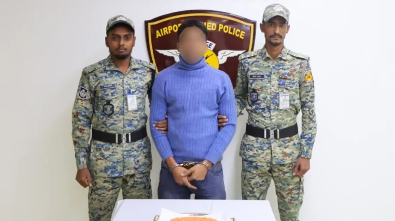 হযরত শাহজালাল আন্তর্জাতিক বিমানবন্দরে ৯৬৯ পিস ইয়াবাসহ যাত্রী আটক