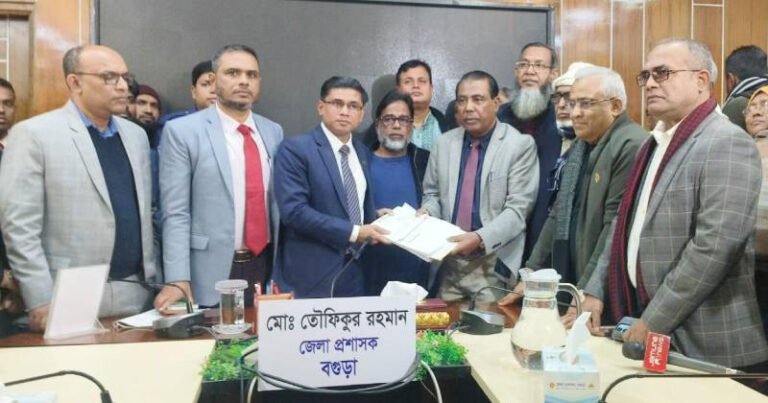 বগুড়ায় তারেক রহমান ও খালেদা জিয়ার পক্ষে মনোনয়নপত্র দাখিল