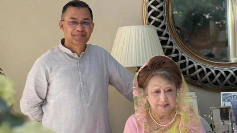 খালেদা জিয়াকে নিয়ে আবেগঘন ফেসবুক পোস্ট তারেক রহমানের