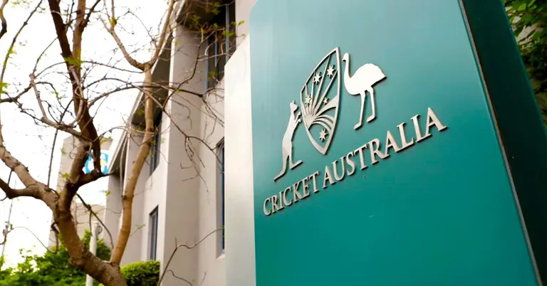 টি-টোয়েন্টি বিশ্বকাপের ১৫ সদস্যের দল ঘোষণা করল অস্ট্রেলিয়া