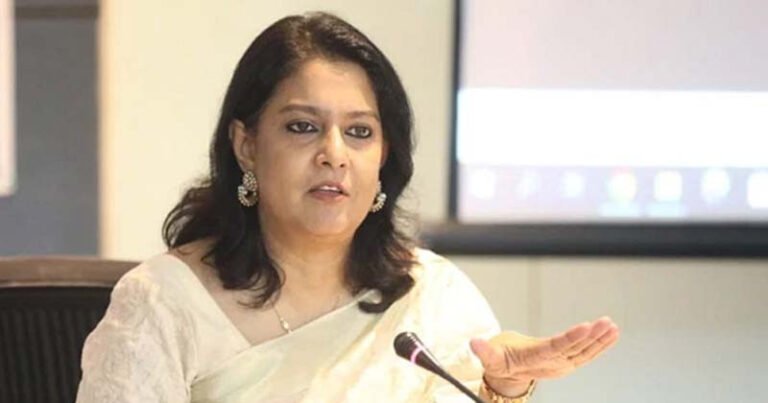 বাংলাদেশে আইপিএল সম্প্রচার বন্ধ হবে কি না, যা জানালেন তথ্য উপদেষ্টা