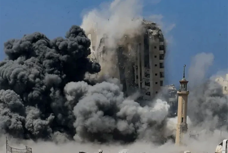 ইসরায়েলি বিমান হামলায় গাজা সিটিতে ২ ফিলিস্তিনি নিহত