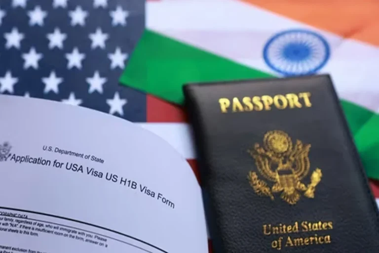 ভারতীয় শিক্ষার্থীদের কড়া হুঁশিয়ারি যুক্তরাষ্ট্রের