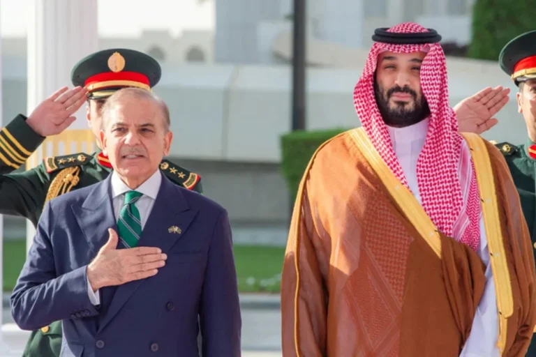 ঋণের বদলে সৌদি আরবকে যুদ্ধবিমান দিচ্ছে পাকিস্তান: প্রতিরক্ষা চুক্তিতে নতুন মোড়