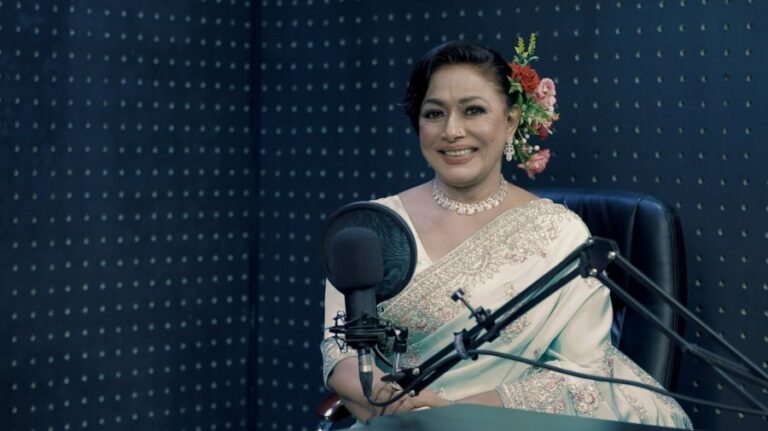 পডকাস্টে নিজের জীবনের অজানা গল্প বলবেন কিংবদন্তি রোজিনা