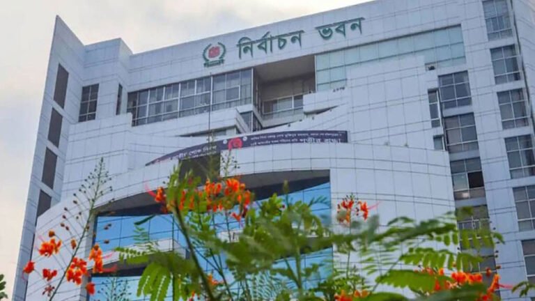 ২২ জানুয়ারি থেকে প্রিসাইডিং অফিসারদের প্রশিক্ষণ শুরু