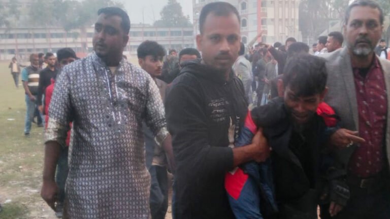 গফরগাঁওয়ে বিএনপির দুই গ্রুপের সংঘর্ষ ও গুলি: আহত ১০