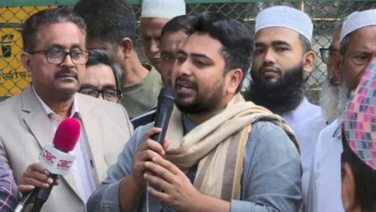 ইসি ও গণমাধ্যম একটি দলের প্রতি পক্ষপাতিত্ব করছে: নাহিদ ইসলাম