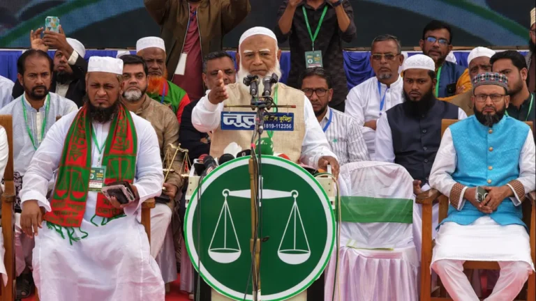 যুবকদের ভাতা নয়, মর্যাদার কাজ দিতে চাই: জামায়াত আমির