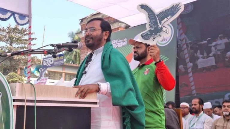 ফ্যামিলি কার্ড নয়, চাঁদাবাজি-জুলুম থেকে বাঁচার কার্ড দিন: মঞ্জু