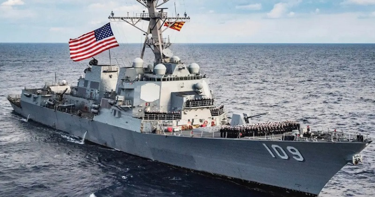 ইরানের দিকে মার্কিন যুদ্ধজাহাজ বহর, ট্রাম্পের স্বীকারোক্তি