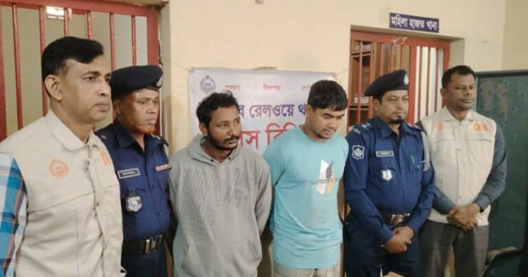 ভৈরবে কলেজছাত্র হত্যাকাণ্ড: কুখ্যাত ছিনতাইকারী মেরাজ মিয়াসহ গ্রেপ্তার ২