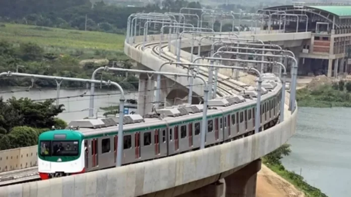 নির্বাচনী ছুটির দিনেও চলবে মেট্রোরেল, ১২ ফেব্রুয়ারি চলবে অতিরিক্ত ট্রেন