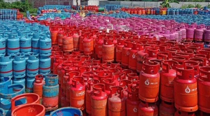 এলপি গ্যাসের দাম নিয়ে যে সুখবর দিলো সরকার