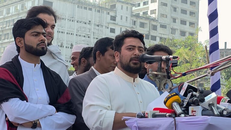 দিল্লির তাঁবেদারির রাজনীতি বাংলাদেশে আর প্রতিষ্ঠিত হবে না: নাহিদ ইসলাম