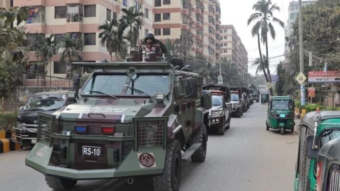 নির্বাচন ঘিরে রাজধানীজুড়ে নিরাপত্তা জোরদার, মোড়ে মোড়ে চলছে তল্লাশি