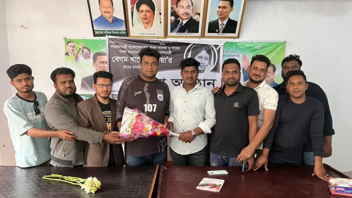 বিএনপিতে যোগ দিলেন বৈষম্যবিরোধী ছাত্র আন্দোলনের ১২ সদস্য