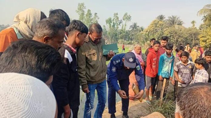 বগুড়ার গাবতলীতে ট্রাক মালিককে কুপিয়ে হত্যা