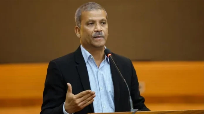 TDS_1602202625 আমি কিছু করিনি, করেছে আইন মন্ত্রণালয়: আসিফ নজরুল