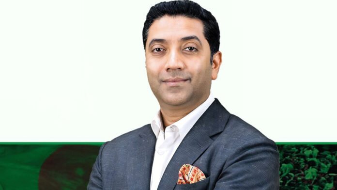 মন্ত্রিসভায় ডাক পেলেন ববি হাজ্জাজ