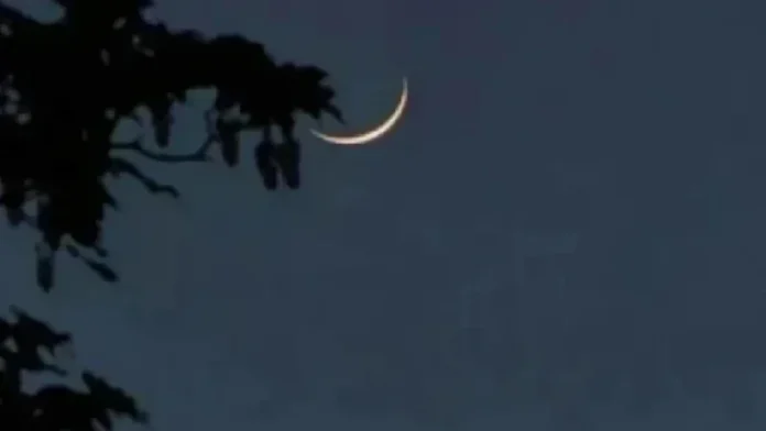 রমজানের চাঁদ দেখা গেছে, বৃহস্পতিবার থেকে রোজা