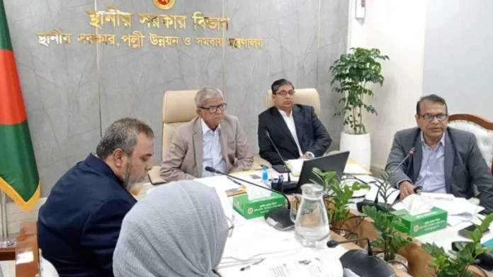 জনগণের টাকায় চলি, জবাবদিহি নিশ্চিত করা নৈতিক দায়িত্ব: এলজিআরডি মন্ত্রী