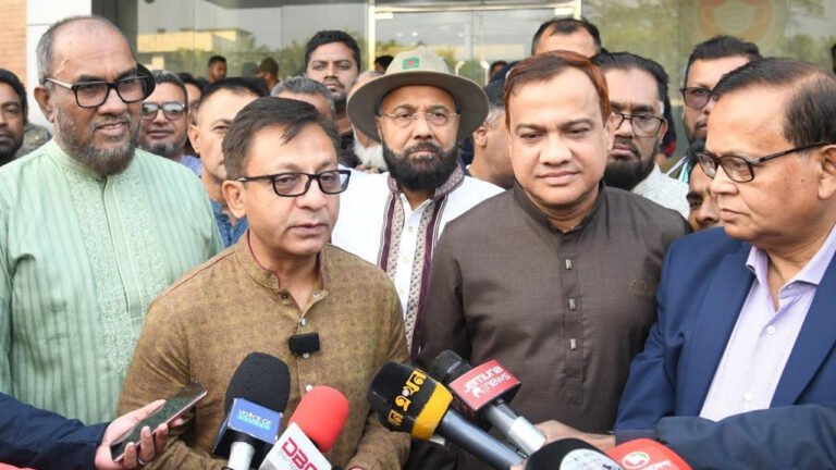 রমজানে বাজার স্থিতিশীল রাখতে পর্যাপ্ত খাদ্য মজুত আছে: বাণিজ্যমন্ত্রী