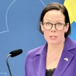 মার্কিন হামলার আশঙ্কায় নাগরিকদের ইরান ছাড়ার নির্দেশ দিয়েছে সুইডেন